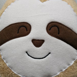 Round pillow sloth image 2