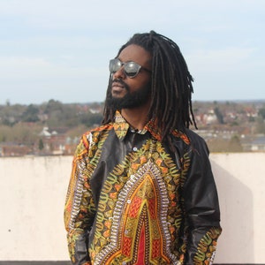 Men&#39;s African Shirt in Black Dashiki / Made In Africa / African Clothing