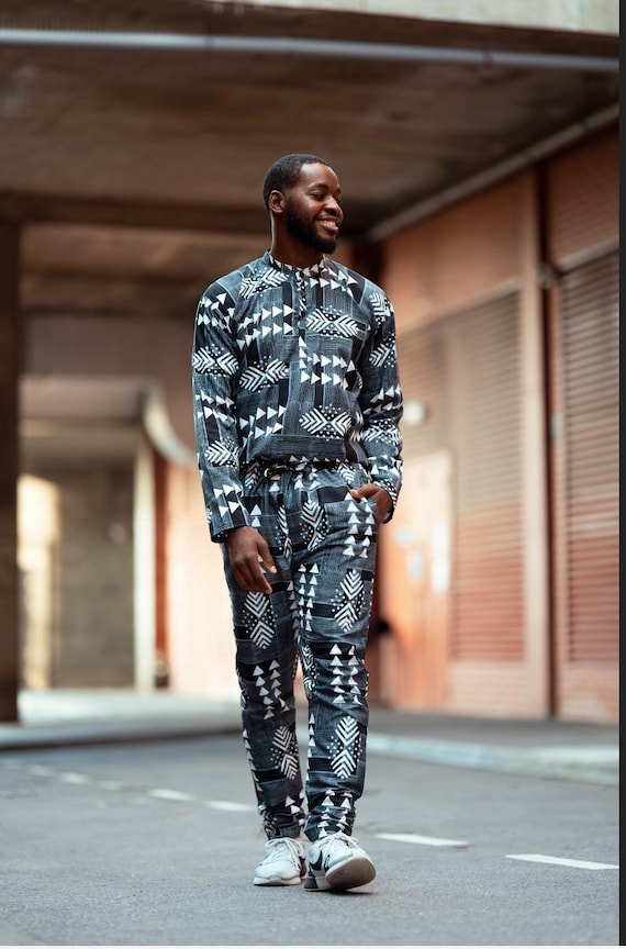 Pantalones africanos Pantalones con estampado africano en gris y