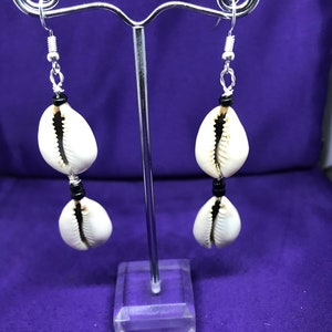 Seashell Earrings Beach Earrings Cowrie Shell Earrings Cowrie Shell Jewellery Cowrie Earrings Cultural Earrings Seashell jewelry