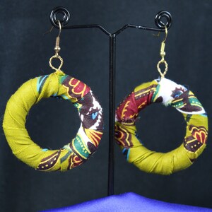 Orecchini hippie con stampa Dashiki marrone / Made In Africa