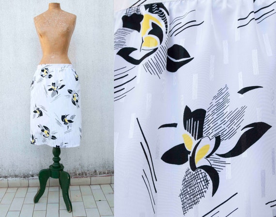 USED Vintage skirt 1980s-Floral print