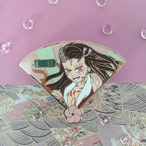 Sensu Nezu - hard enamel pin (b-grade)