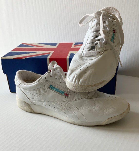 Vintage Reebok Freestyle Low Tennis Shoes, Ladies… - image 1