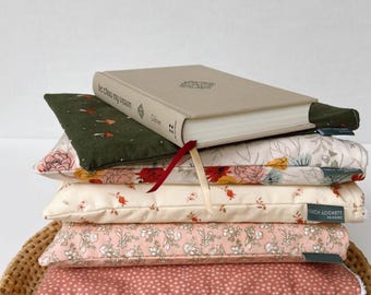 Multiple Choice Padded Book Pouch - Floral Book Cover - Book Protector - Travel Book Pouch - Handmade Book Sleeve - Bookish Gift - Book Cozy