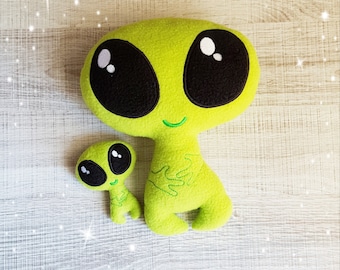 Alien Stuffie ITH Embroidery Machine Pattern