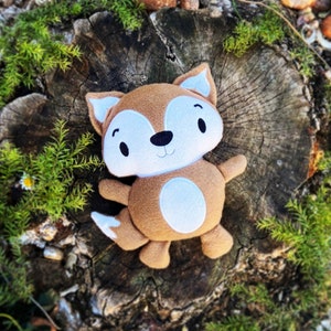 Fox Woodland Forest Stuffie ITH Broderimaskin Mönster