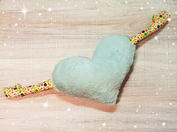 Hugging Heart Stuffie Ith Embroidery Machine Pattern Etsy