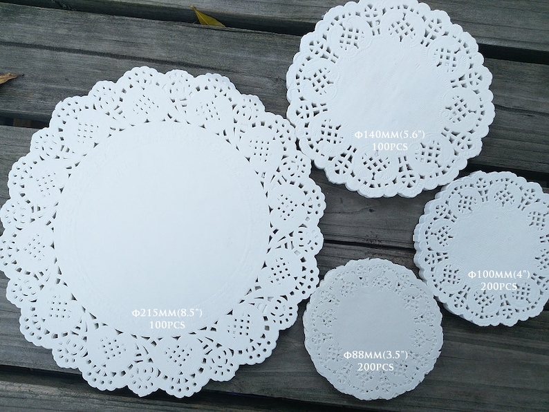 White,Off White Round Lace Paper Doilies Doyleys Vintage Coasters, 100pcs/200pcs. Additional emergency shipping. image 2