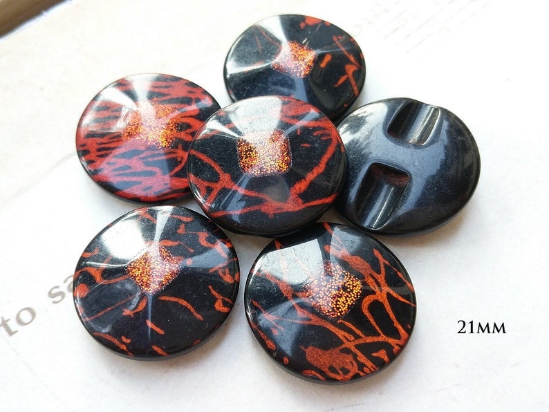 21mm Vintage Epoxy buttons,22mm 35L ,Perfect craft material. 34L
