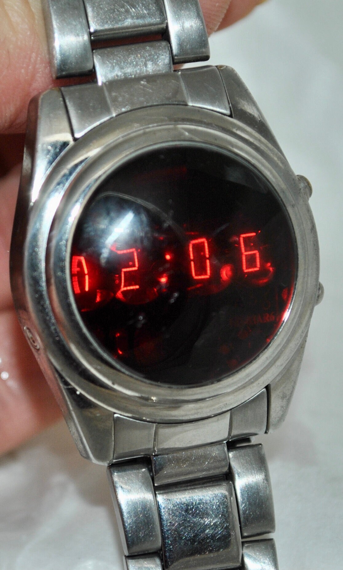 Fossil 2002 “rare” LED Digital Bracelet Watch Stainless Fossil 2002 “rare” LED Digital Bracelet Watch Stainless