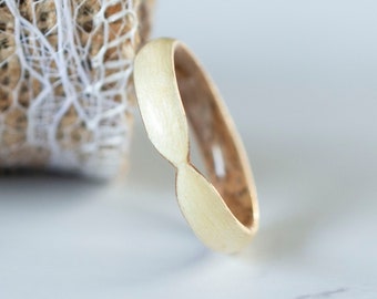 Unique Rings For Her · Handmade Wood Ring Women · Maple Mahogany Bentwood Ring • Gift For Her • Valentine Gift •  Valentine Gift For Her