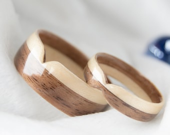 Couple Rings · Wood Ring Set · Handmade Maple & Walnut Bentwood Rings · Bentwood · Couple Ring Set • Valentine Gift • Couples Gift