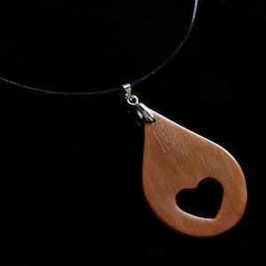 Handmade Women Wood Choker • simple black Choker • Pendant Necklace • Mahogany Wood Pendant • Gift For Her • Valentine Gift