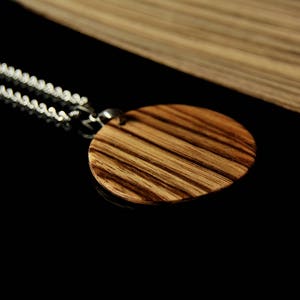 Handgemachte Holz halskette • Anhänger Halskette • Zebrano Holz Anhänger • Geschenk für Sie • Valentinstag Geschenk • Valentinstag Geschenk für Sie