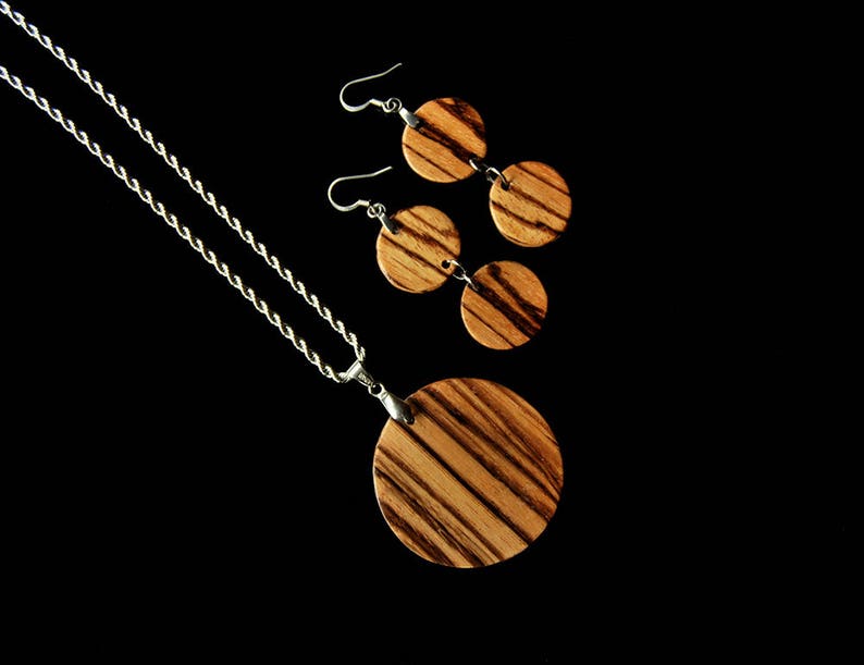 Womens wood jewelry set \u2022 Wooden pendant \u2022 Wooden earrings \u2022 Zebrano \u2022 Gift For Her \u2022 Valentine Gift \u2022 Valentine Gift For Her