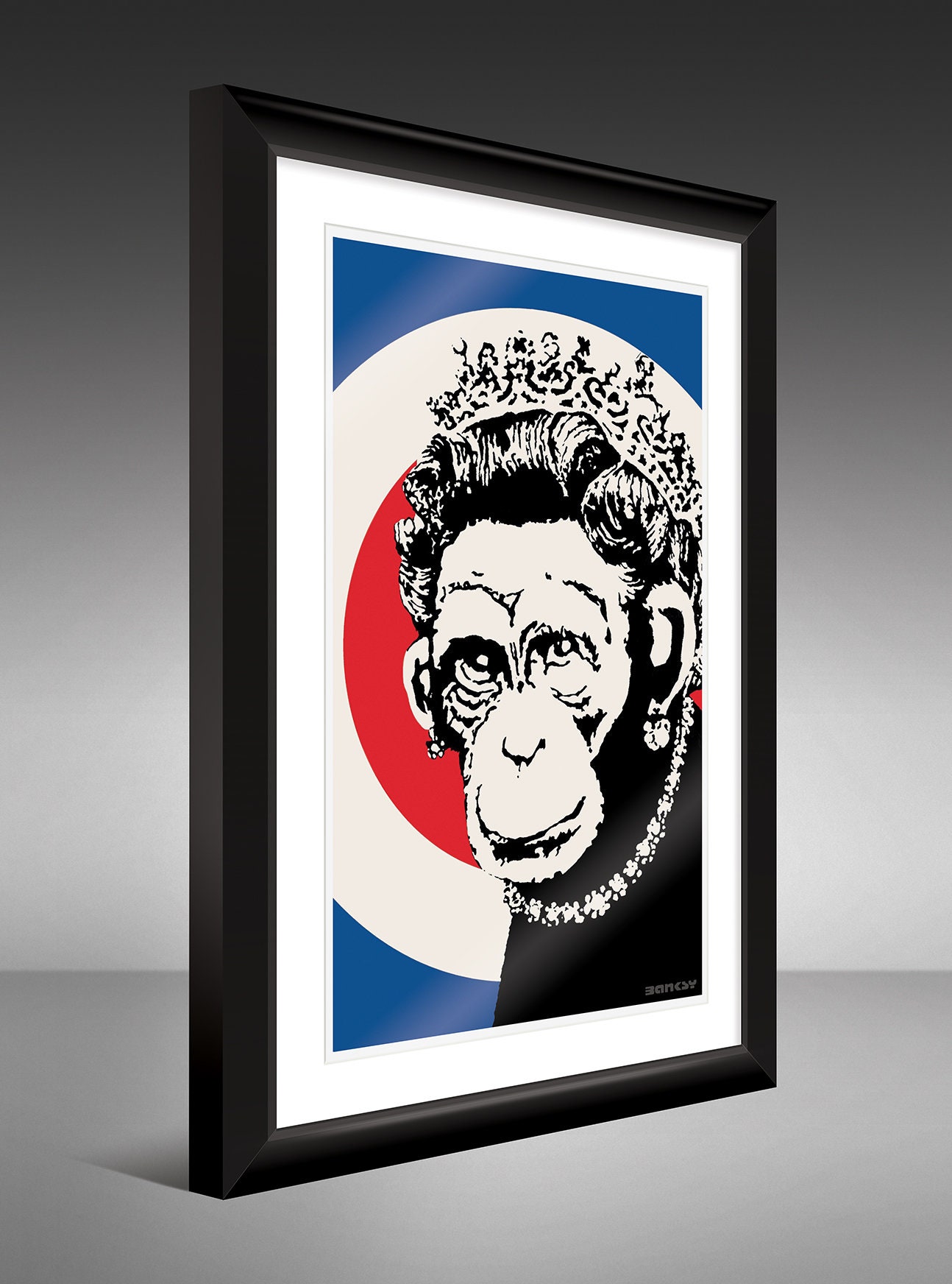 The Banksy Years - Monkey Queen バンクシー Monkey Queen, 2003 - Banksy Explained