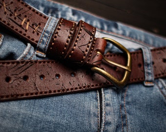 Old Cognac Leather Belt, Engraving Belt, Custom leather belt, Handmade Mens Belt, Womens Leather Belt, Black Leather Belt, Jeans Belt