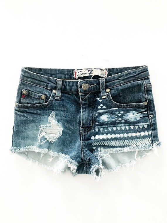 bleached jean shorts