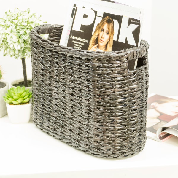 Wicker magazine rack, Oval newspaper basket, Paper storage, Mail organizer, Magazine holder, Mail tray, Willow book stand, Farmhouse basket.