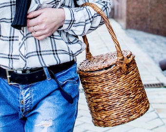 Wicker shopping handle basket purse with lid, Jane Birkin basket, Round wicker canes basket, Vintage basket, Inspirational women gift