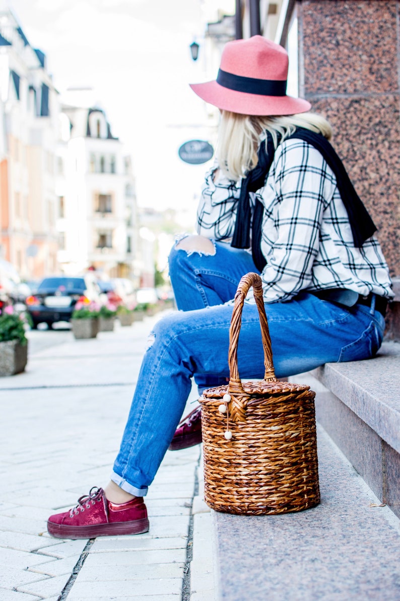 Wicker shopping handle basket purse with lid, Jane Birkin basket, Round wicker canes basket, Vintage basket, Inspirational women gift image 8