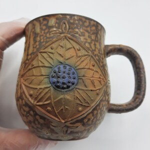 Set of 6 Vintage Coffee Cups Mugs Flower with Blue Center Made In Japan
