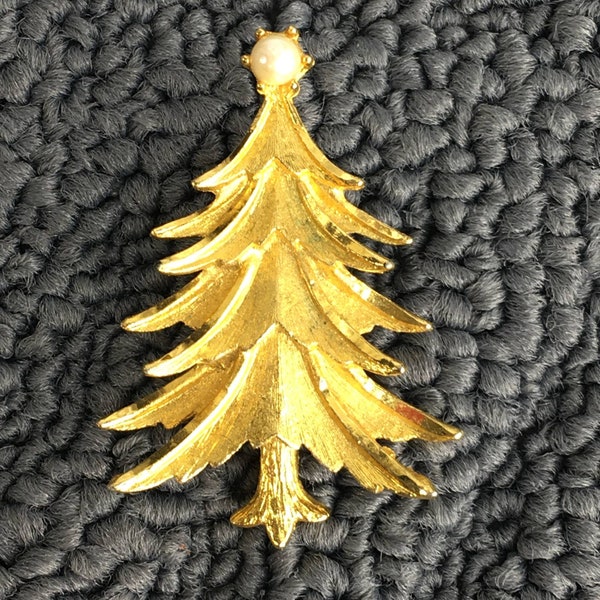 Vintage Mamselle Christmas Tree Brooch Pin Gold Tone with Pearl Bead