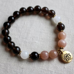 Rauchquarz, Sonnenstein, Mondstein Mala Armband, Lotus Anhänger, Japa Mala, Meditation Perlen, Heilsteine, Perlenarmband, Mala Perlen