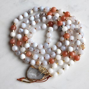 Ocean Chalcedony Mala, Sunstone Mala, Moonstone Mala, Mala Necklace, Crystal Necklace, Mala Kette, Prayer Beads, Yoga Necklace