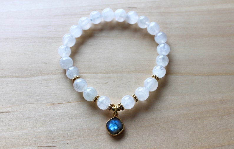 Moonstone Bracelet, Moonstone Mala Bracelet, Wrist Mala Beads, Labradorite Pendant, Moon Bracelet, Yoga Jewelry, Mala Kette, Boho Bracelet image 6