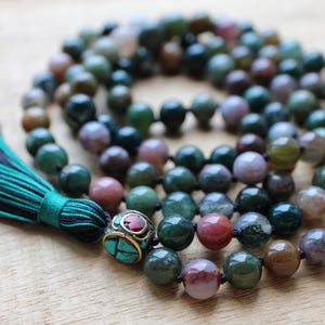 Indian Agate Mala, Tibetan Bead, Mala Beads 108, Mala Necklace, Knotted Mala, Tassel Necklace, Yoga Jewelry, Meditation Beads, Yoga, Boho