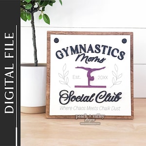 Fichier découpé au Laser de club social de maman de gymnastique, cadeau interchangeable de signe pour la conception découpée au Laser de maman, projet de Glowforge de décoration d'intérieur bricolage SVG, S1