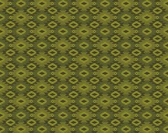 Peut inclure: Un tissu vert et brun avec un motif géométrique. Le motif est composé de diamants et de triangles répétés.
