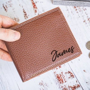 Cartera marrón Cartera de cuero de grano superior para hombres Regalos para padrinos de boda Cartera personalizada para adolescentes Idea de regalo de Navidad para hombres, regalo para padre