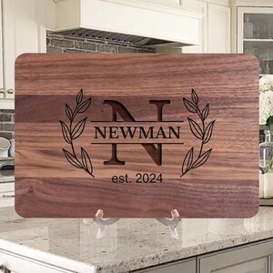 Charcuterie Board Wedding Anniversary Gift for Couple, Personalized Cheese Board Unique Bridal Shower Gift Housewarming Gift Engagement Gift