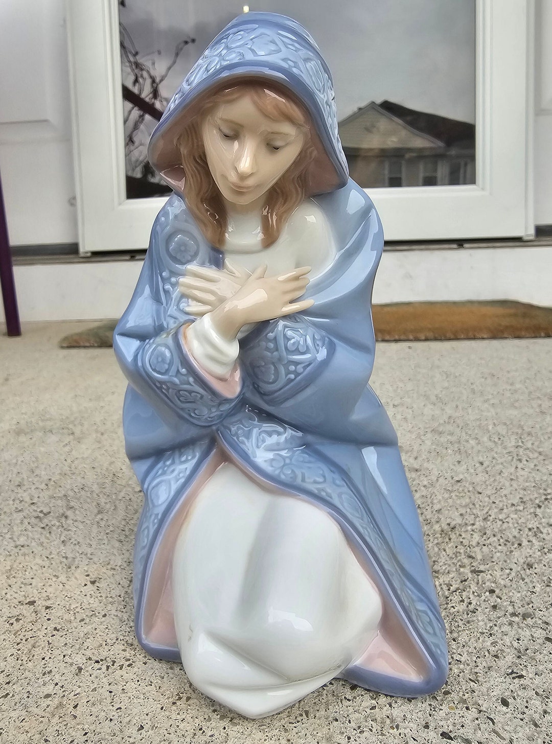 Llardro Virgin Mary Figurine With Box 5477, Lladro Figurines, Virgin