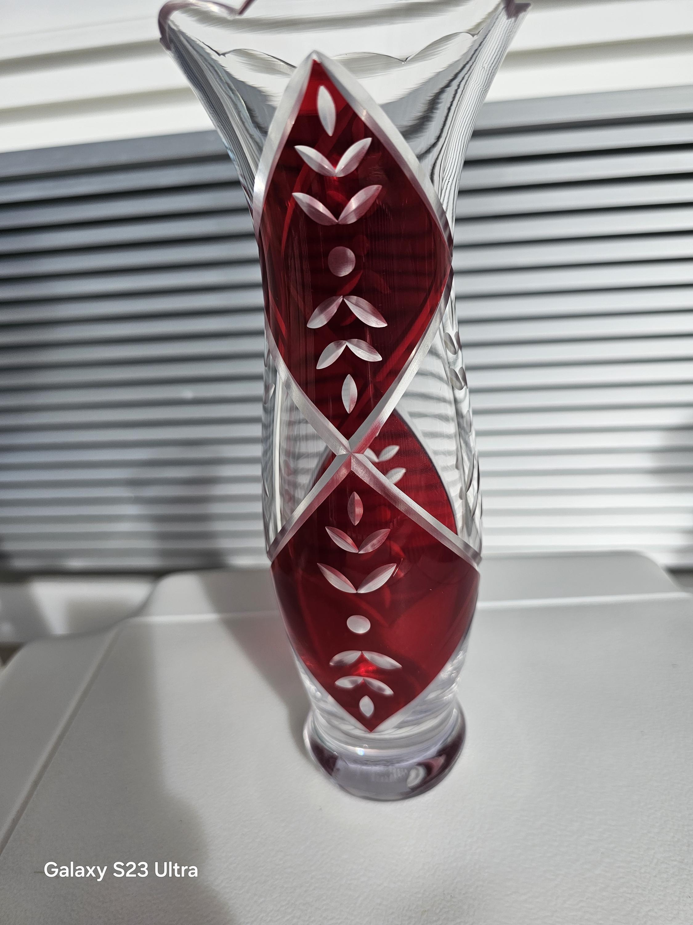 Lenox Stocking Splendor Lenox Crystal Vase: Crimson Splendor Cut Glass, 9