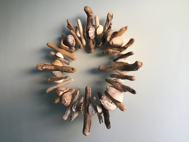 12 Driftwood and Seashell Wreath image 2