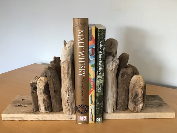 Serre-livres en bois flotté -  France