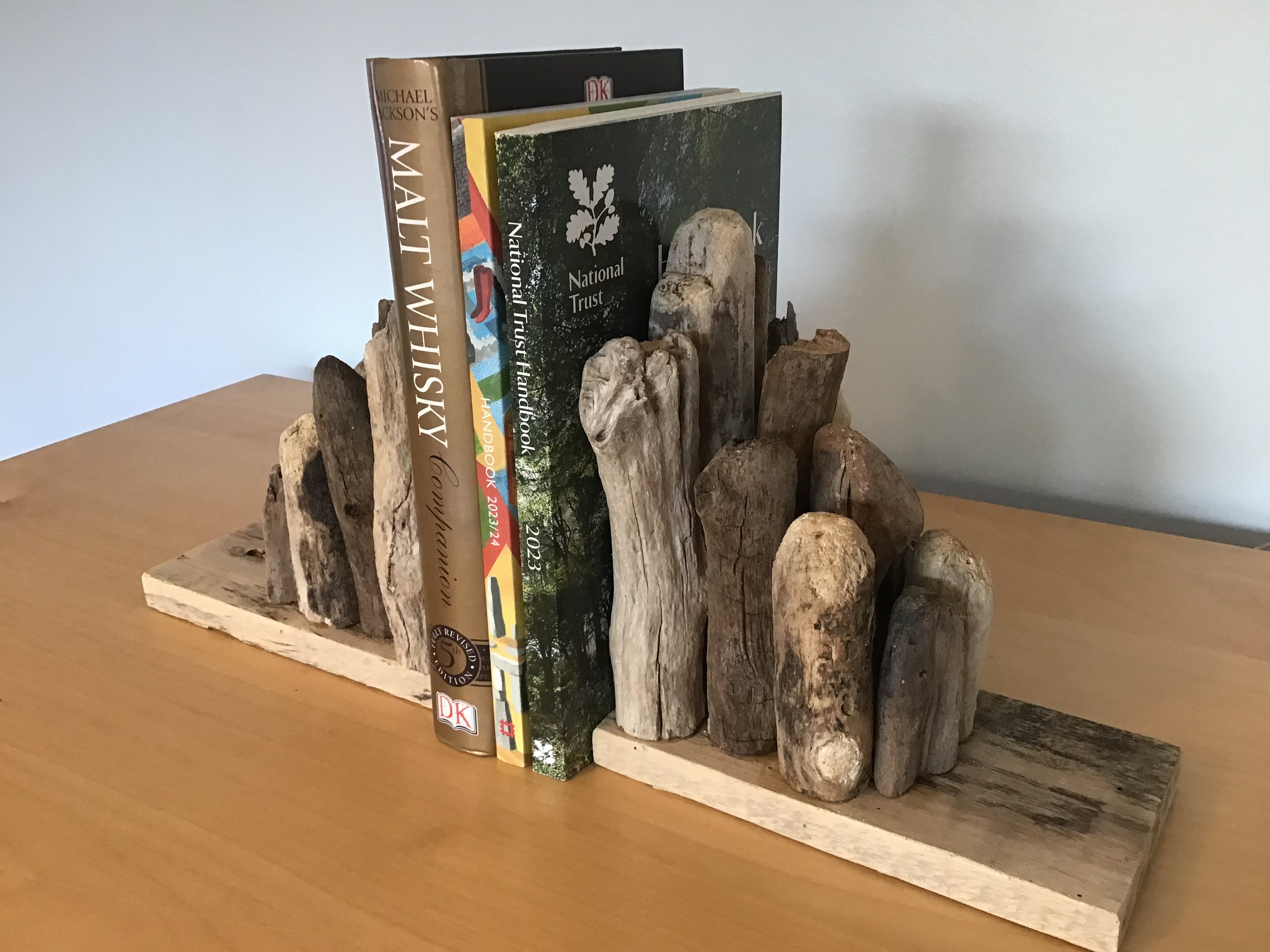 Serre-livres en bois flotté -  France
