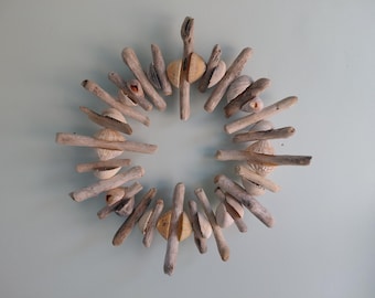12” Driftwood and Seashell Coastal Wreath