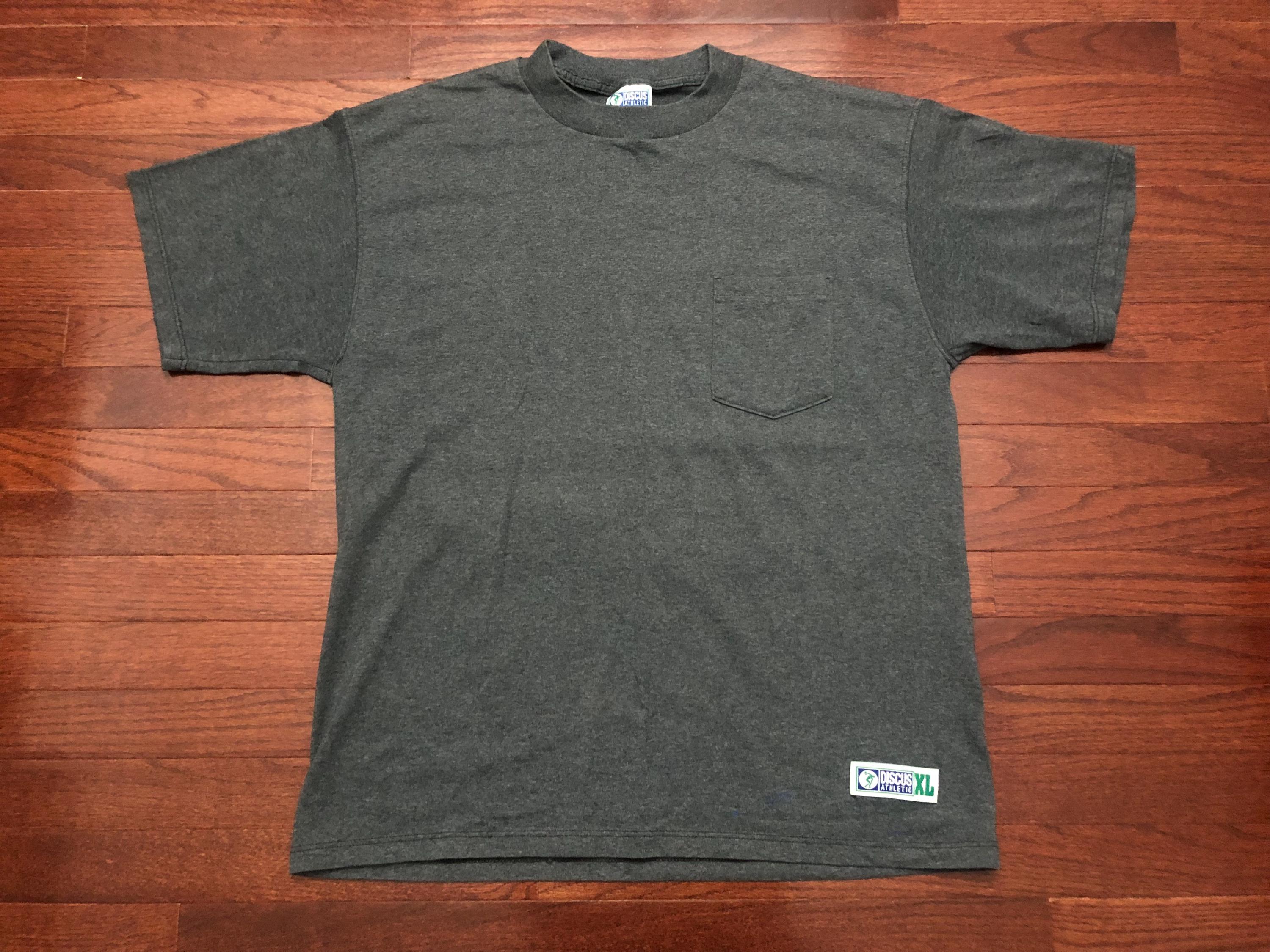 【USED】90s DISCUS ATHLETIC Tシャツ バーガンディー vintage 古着 オールドスケート 希少90s古着！DISCUS ATHLETICでかロゴTシャツXLゆったりサイズ