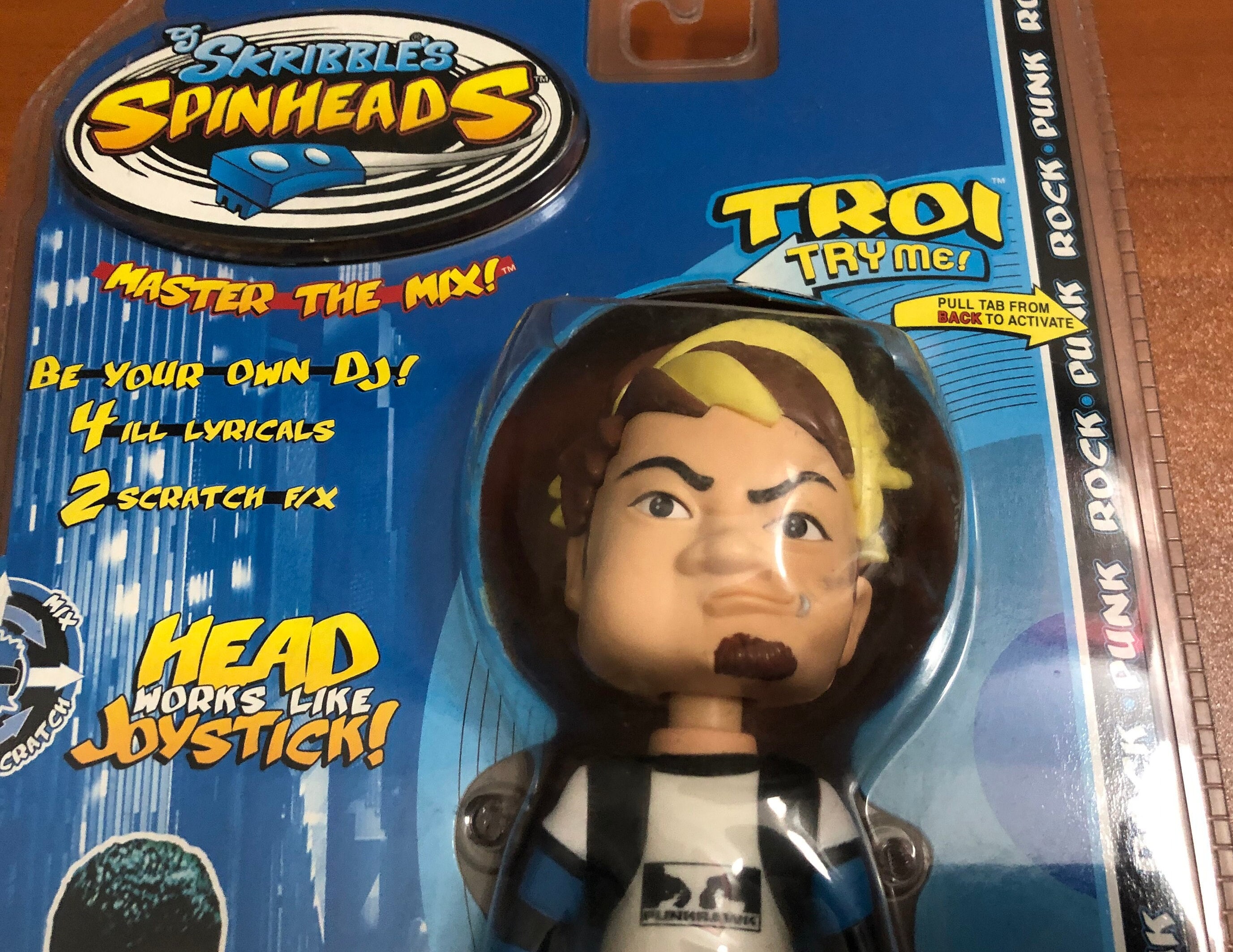 NEW 2003 DJ Skribble's Spinheads Figure Toy Troi Punk Rock Rhythm
