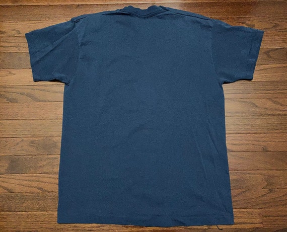 Large 90's United Way T shirt men's blue white Ha… - image 3