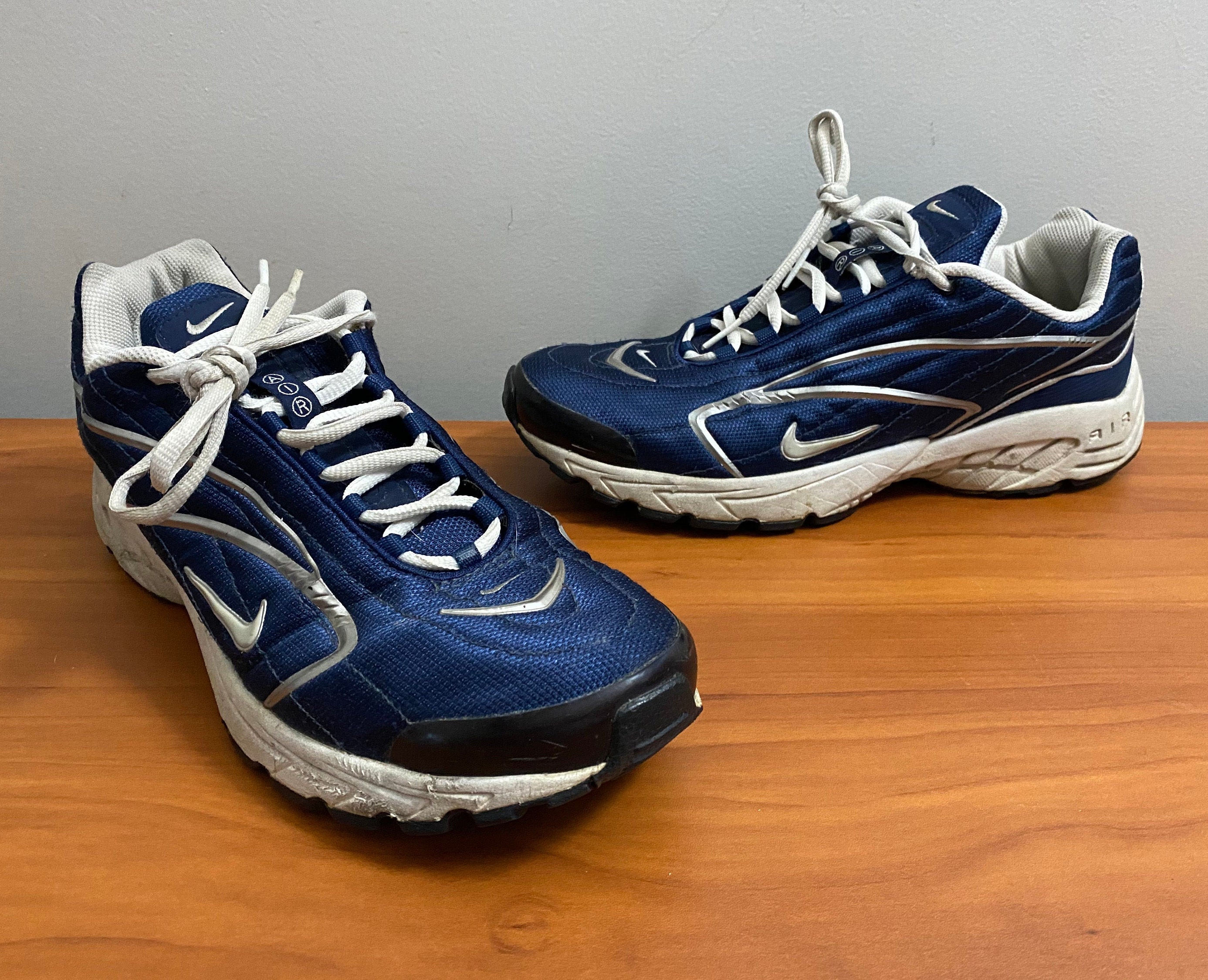 Obstinado Favor Usual 2001 Nike Air zapatillas de deporte talla de hombre 11 azul - Etsy España