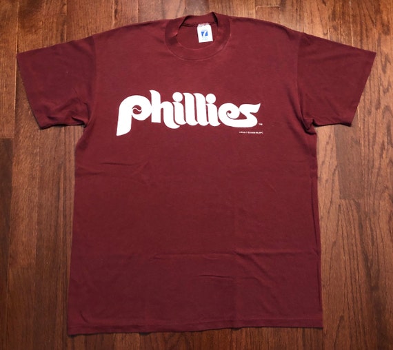 phillies maroon t shirt