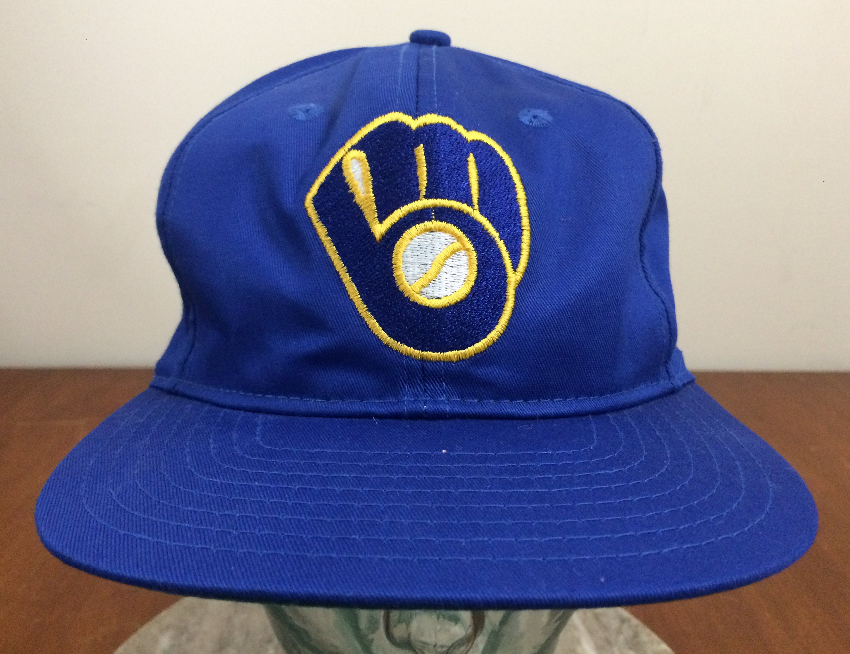 90's Milwaukee Brewers Baseball Cap Snapback Hat Genuine MLB Twins Ent Blue Gold Vintage 1990's Snap Back Wisconsin