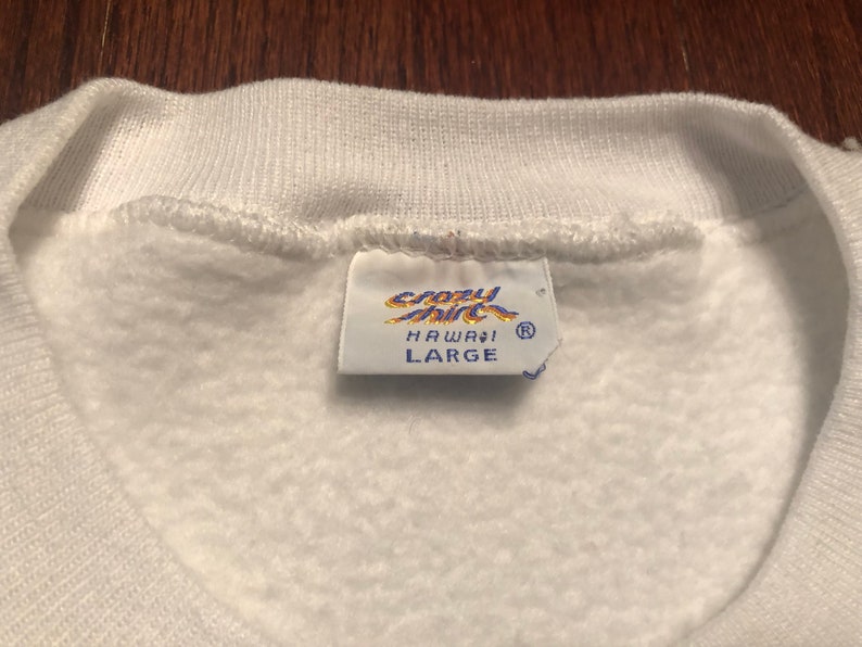 Large 90/'s Lake Tahoe California Nevada men/'s sweatshirt vintage crewneck 1990/'s Crazy Shirts Sweats white CA NV tree mountains