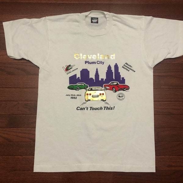 Large 1992 National Corvette Convention T shirt men's white vintage 1990's Cleveland Ohio Plum City 90's E